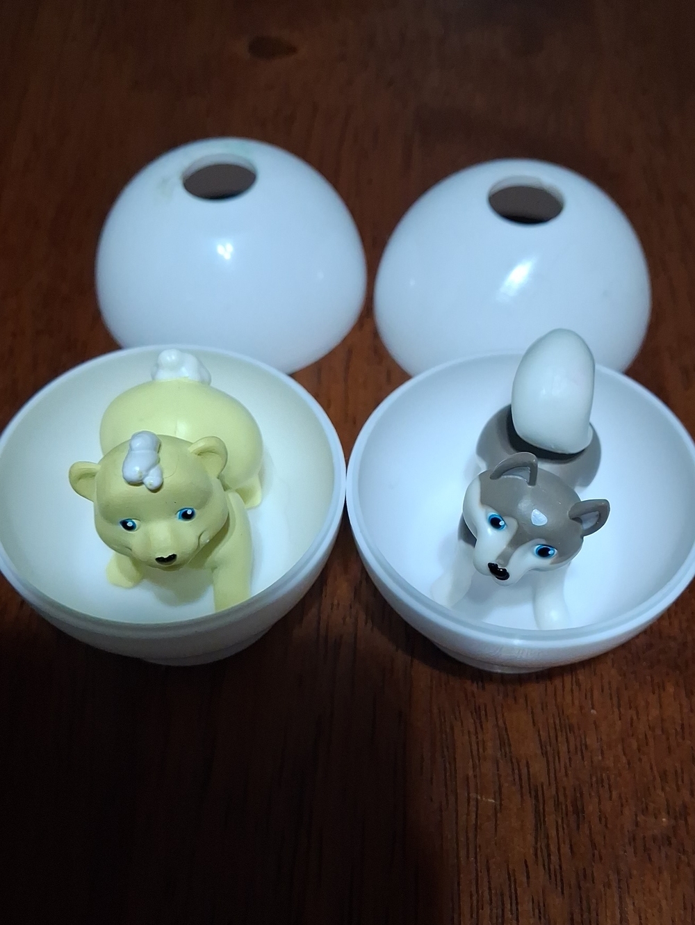 Snow Pets  — Yellow & Gray Husky Toys